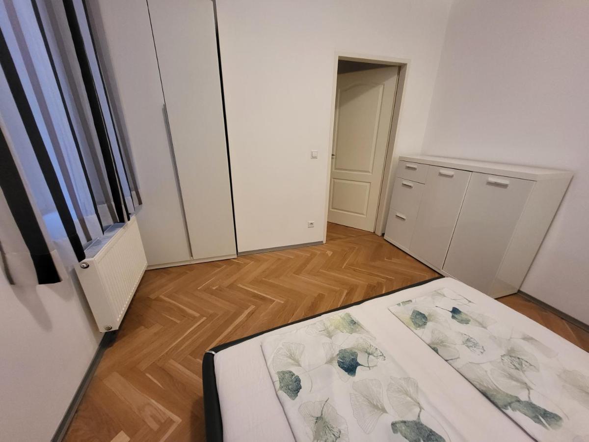 Cozynite Premium Apartment Hundertwasser Вена Экстерьер фото